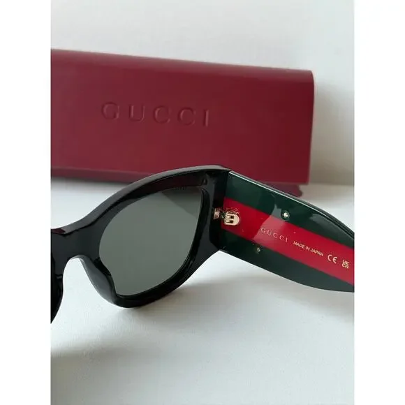 NEW Gucci GG2115S Black Thick Leg Striped Sunglasses $480 - Picture 6 of 7